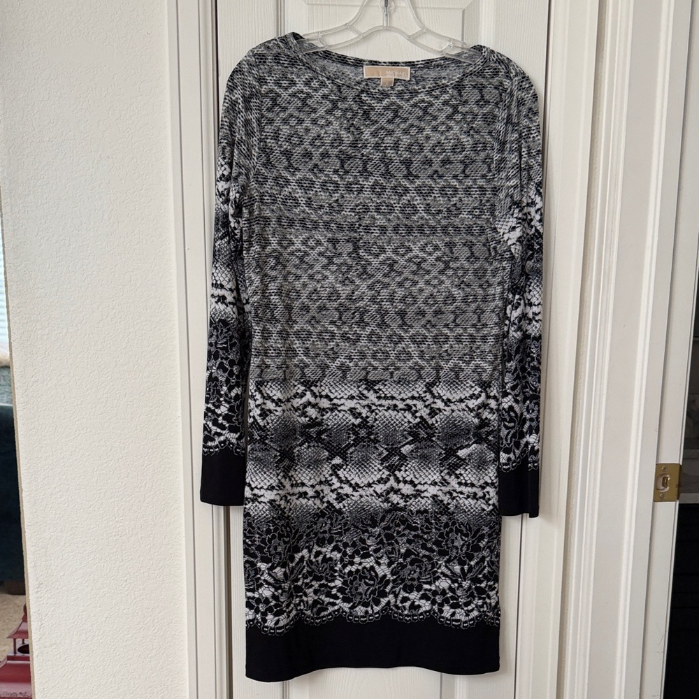 Michael Kors Black and Gray Patterned Long Sleeve Dress